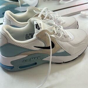 Nike air max excee